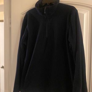 Men’s blue 1/4 zip fleece.
